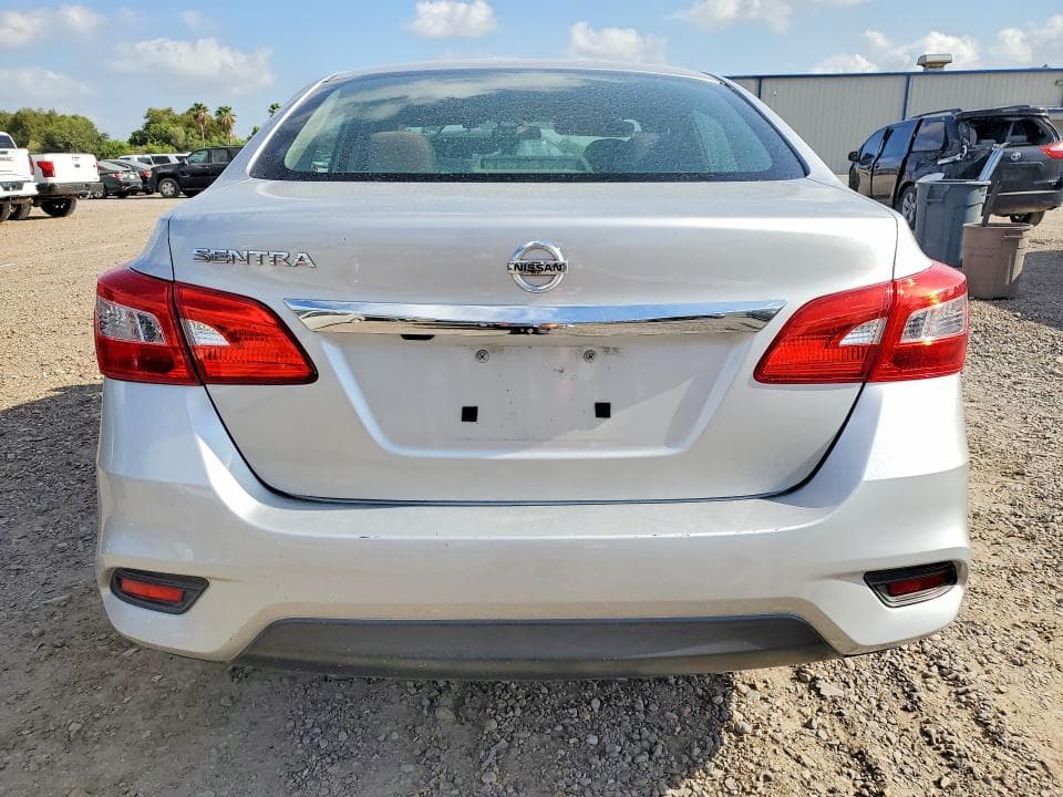 2018 NISSAN SENTRA S 6