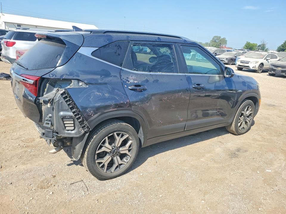 2021 KIA SELTOS EX 3