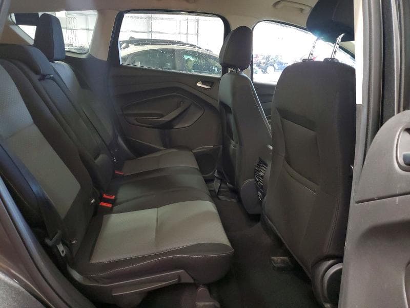 2017 FORD ESCAPE SE 10
