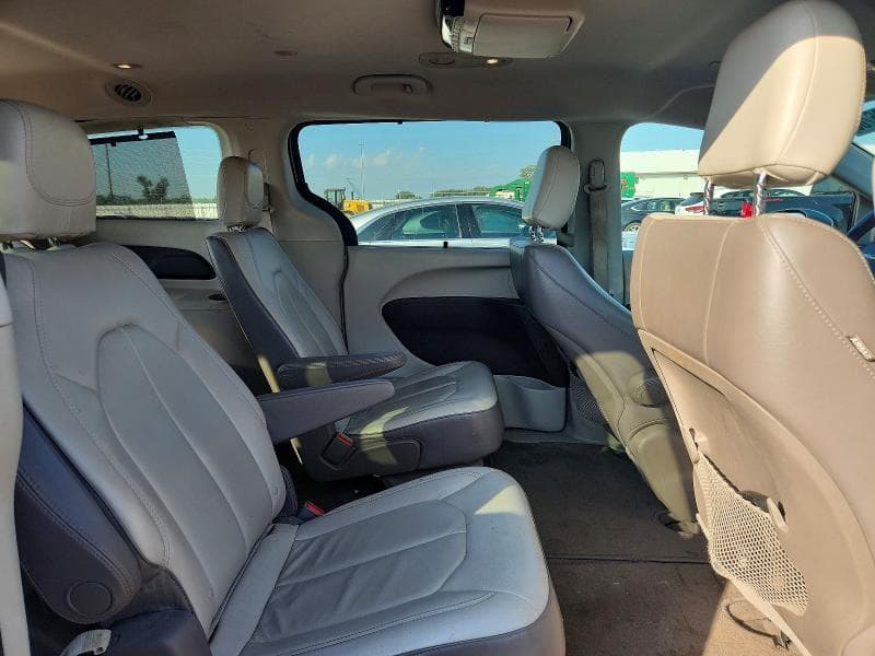 2017 CHRYSLER PACIFICA TOURING L 11
