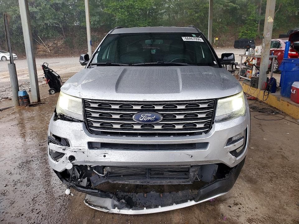 2017 FORD EXPLORER XLT 5