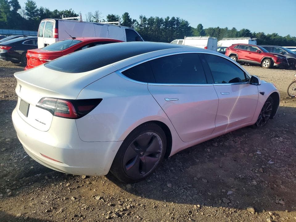 2019 TESLA MODEL 3 3