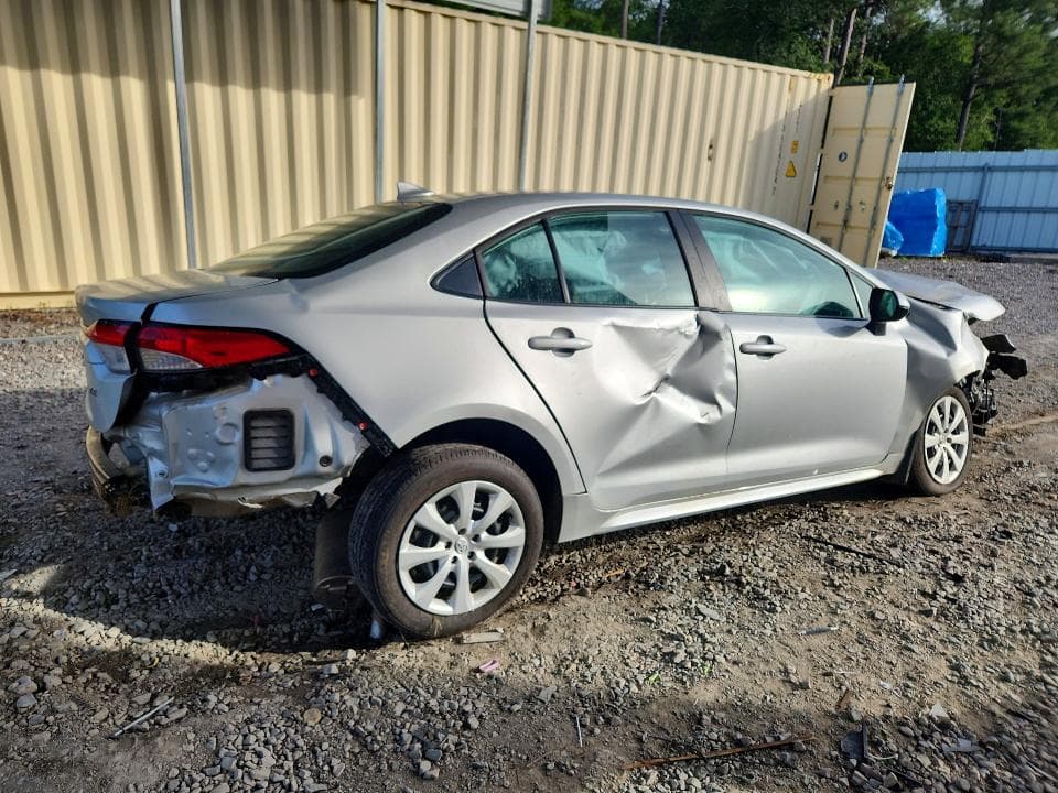 2025 TOYOTA COROLLA LE 3