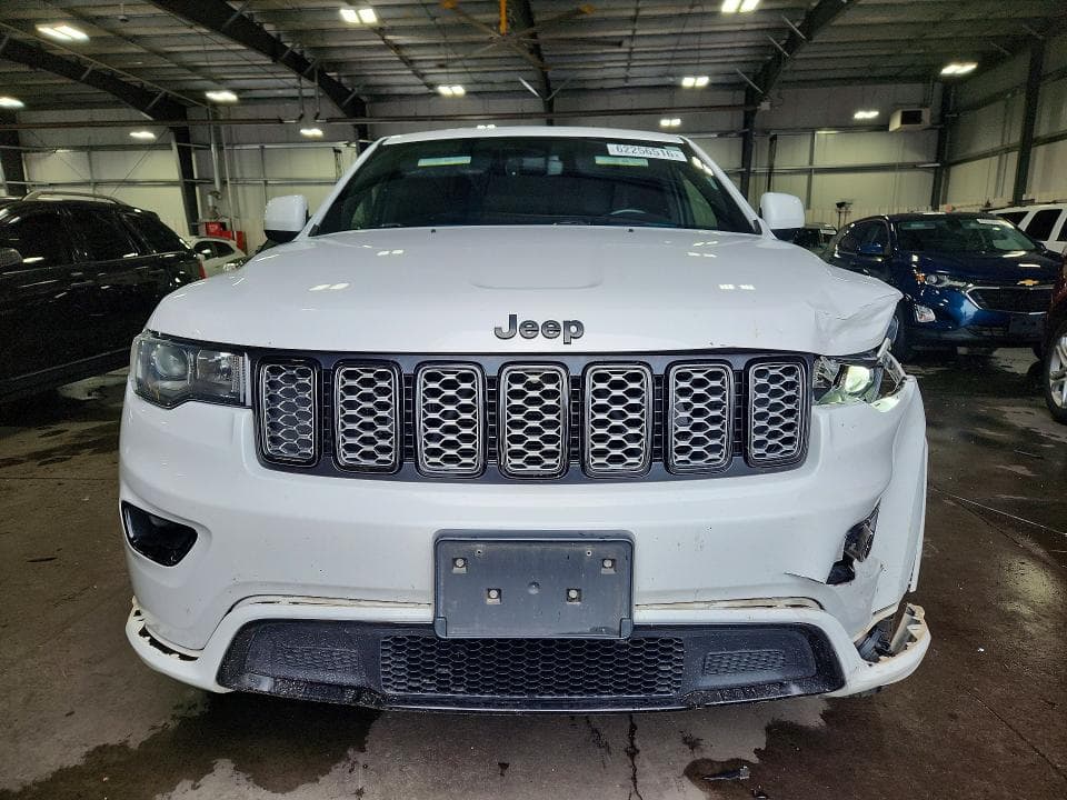 2018 JEEP GRAND CHEROKEE LAREDO 5