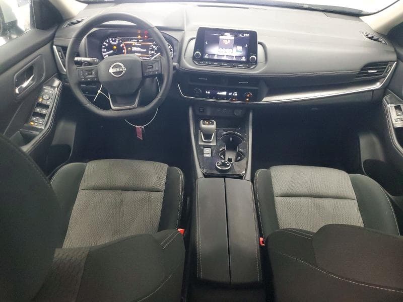 2025 NISSAN ROGUE SV 8