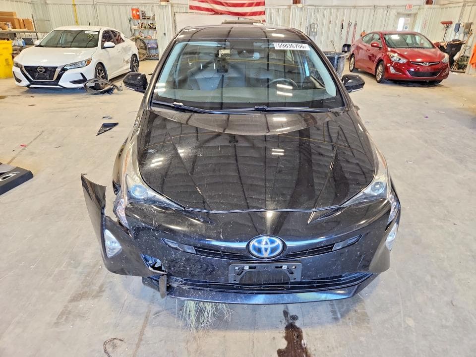 2018 TOYOTA PRIUS FOUR TOURING 5