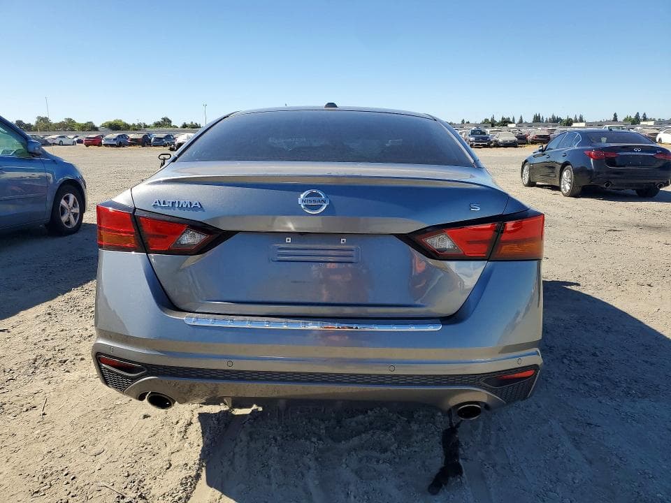 2020 NISSAN ALTIMA SV 6