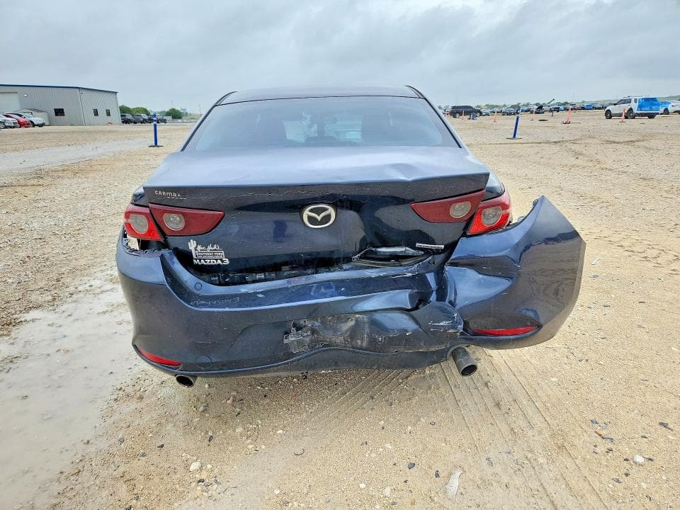 2019 MAZDA 3 PREFERRED PLUS 6