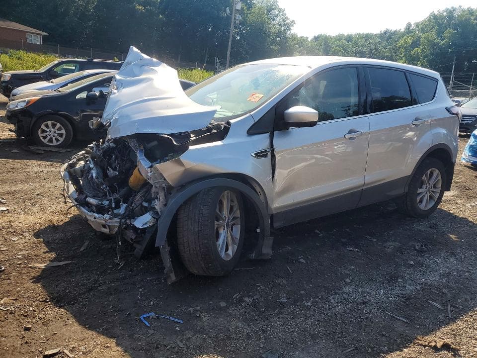2017 FORD ESCAPE SE - 1