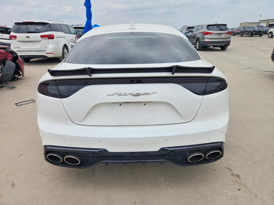 2022 KIA STINGER GT LINE 6