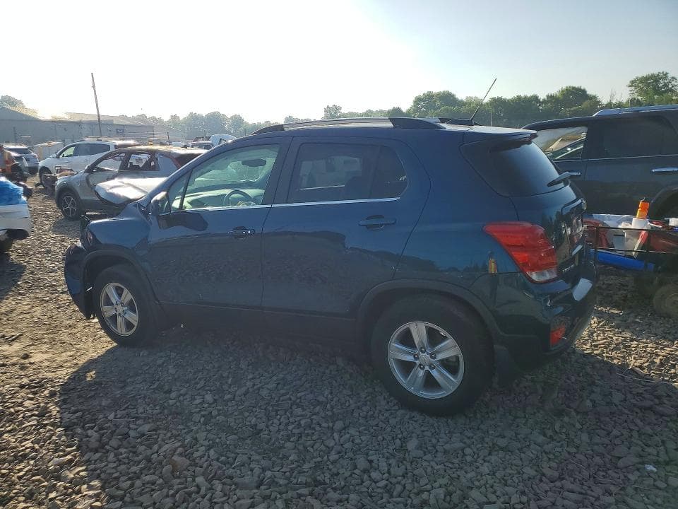 2020 CHEVROLET TRAX 1LT 2