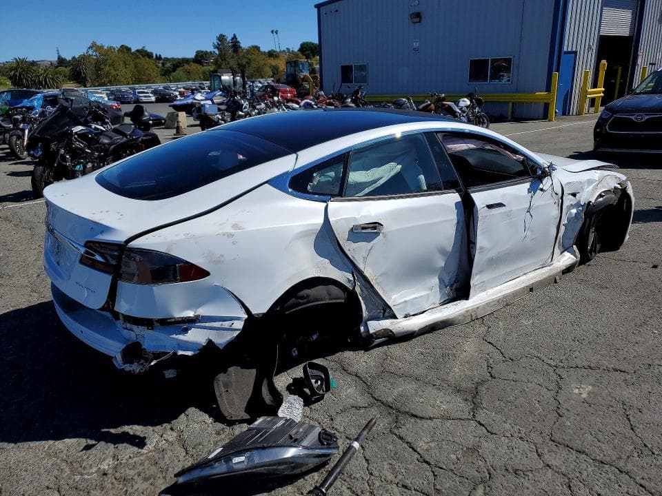 2020 TESLA MODEL S 3