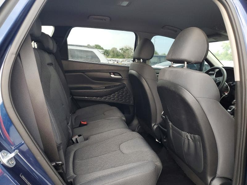 2020 HYUNDAI SANTA FE SE 11