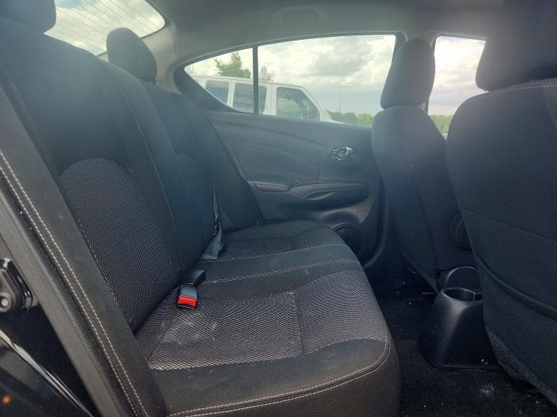 2018 NISSAN VERSA SV 10