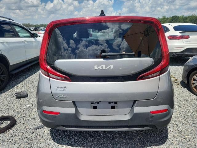 2022 KIA SOUL LX 6