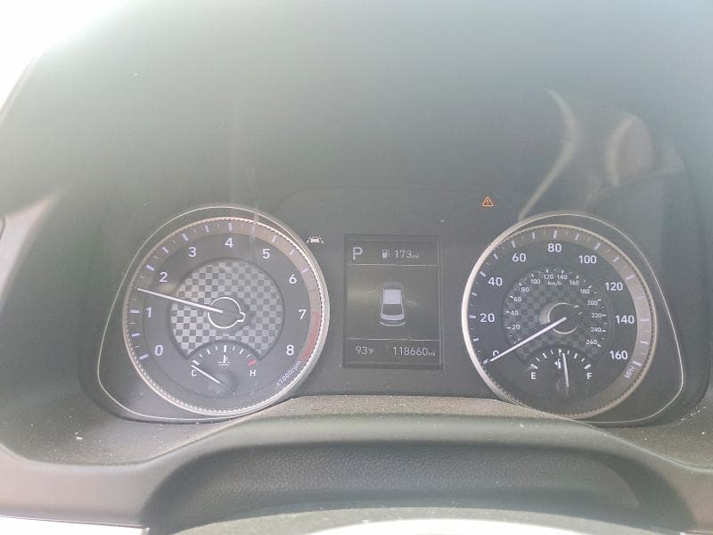 2019 HYUNDAI ELANTRA SEL 9