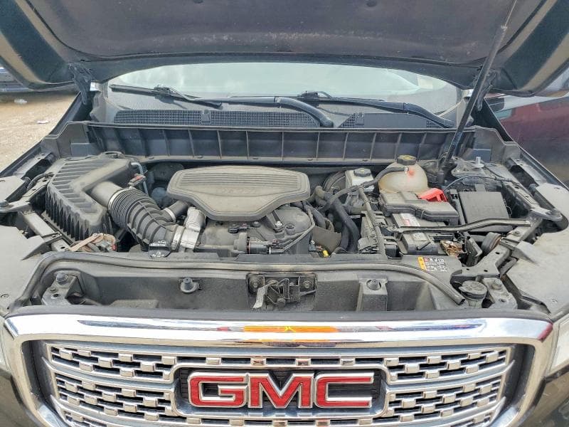 2018 GMC ACADIA DENALI 12