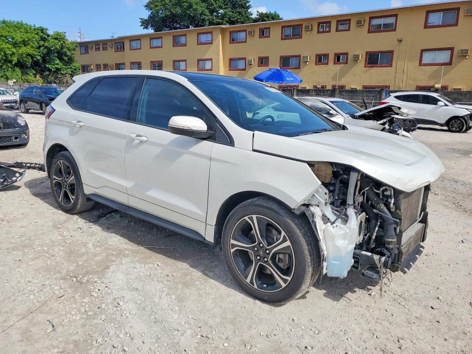 2022 FORD EDGE ST 4