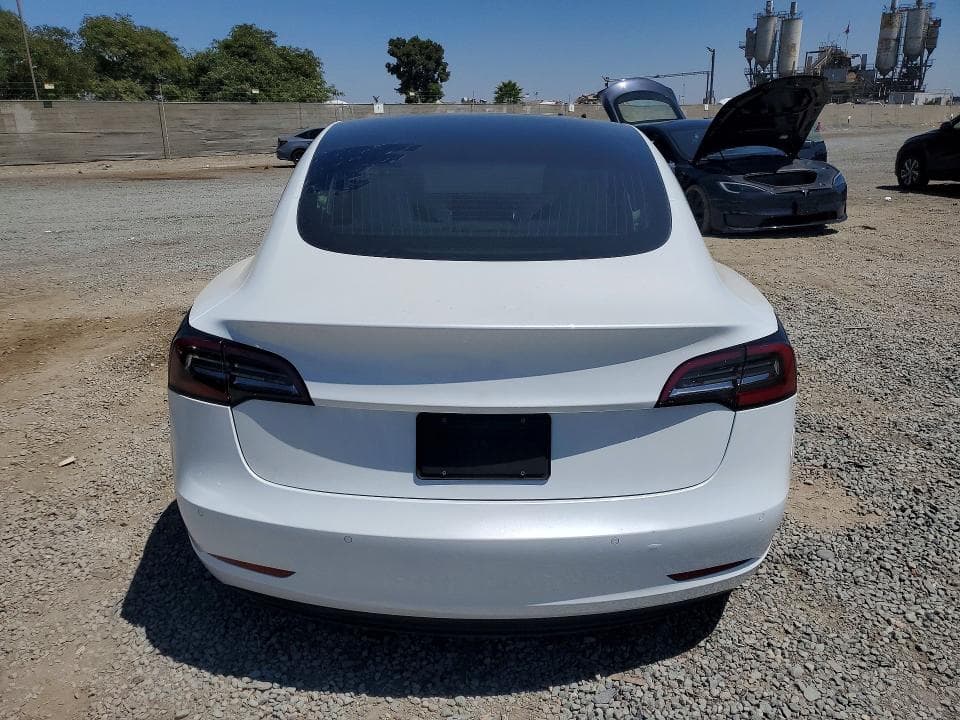 2019 TESLA MODEL 3 6