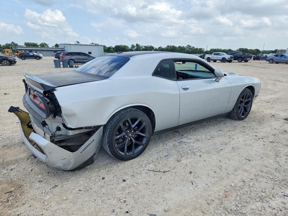 2021 DODGE CHALLENGER SXT 3