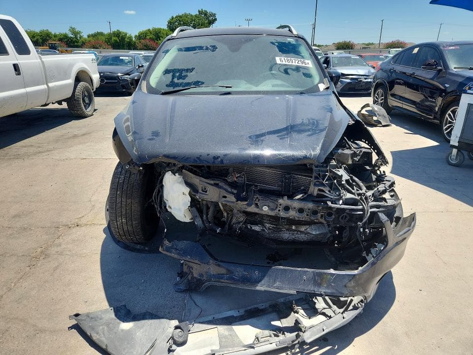 2017 FORD ESCAPE TITANIUM 5