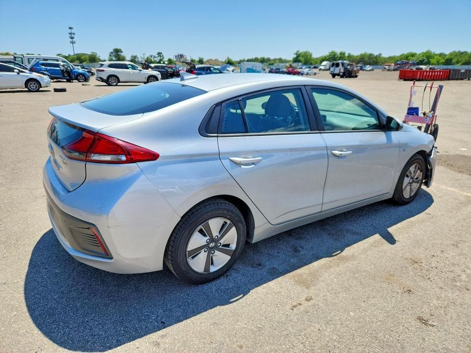 2020 HYUNDAI IONIQ BLUE 3