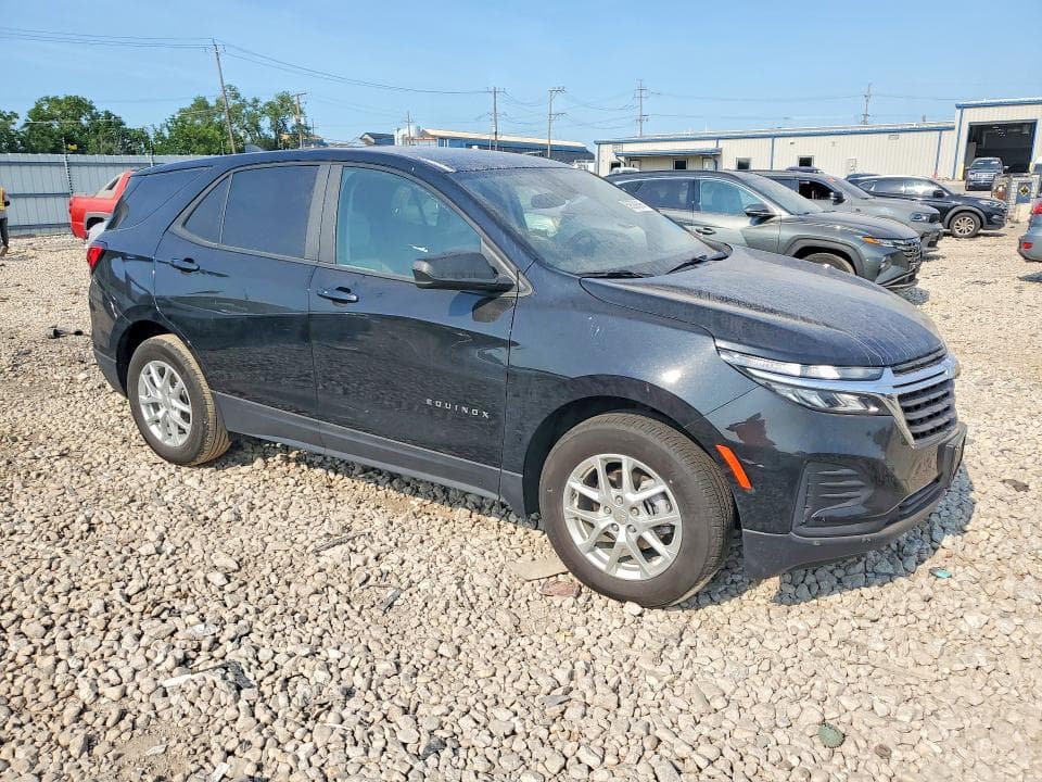 2024 CHEVROLET EQUINOX LS 4