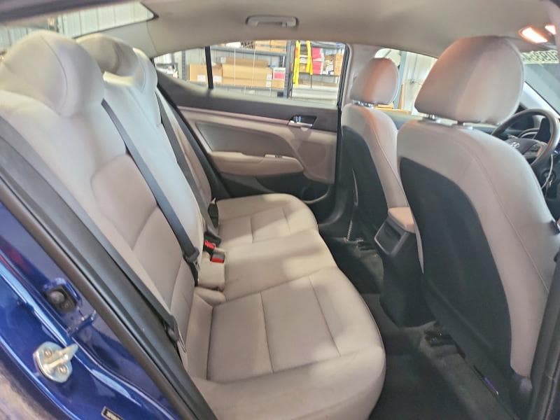 2018 HYUNDAI ELANTRA SEL 10
