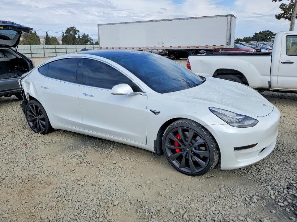 2020 TESLA MODEL 3 4