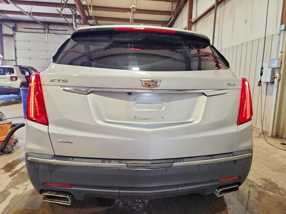 2018 CADILLAC XT5 LUXURY 6