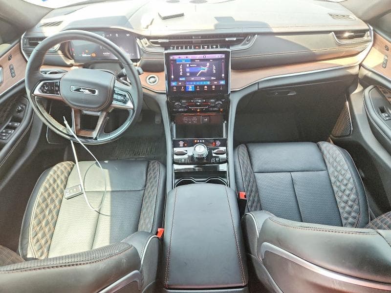 2025 JEEP GRAND CHEROKEE SUMMIT 8