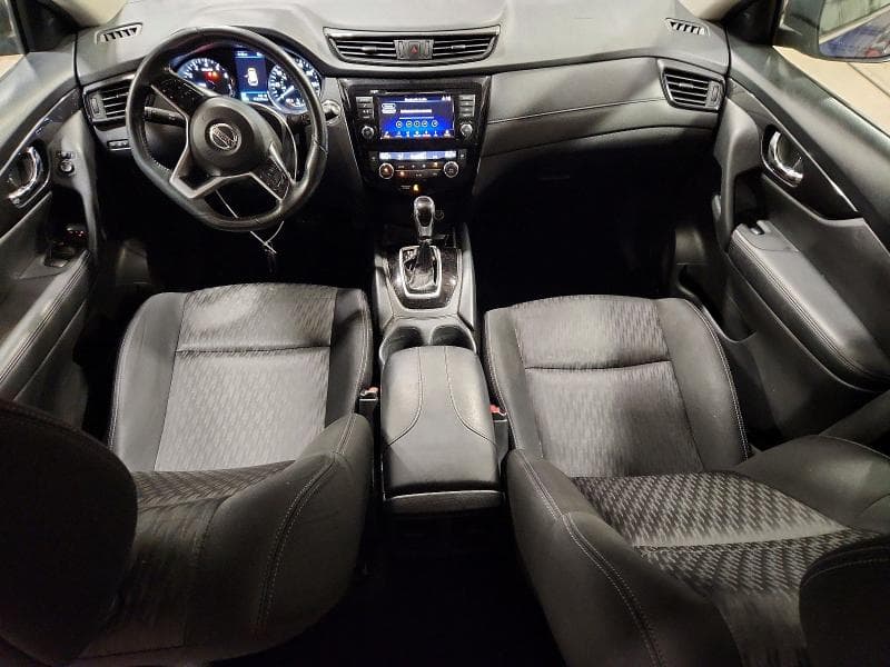 2018 NISSAN ROGUE SV 8
