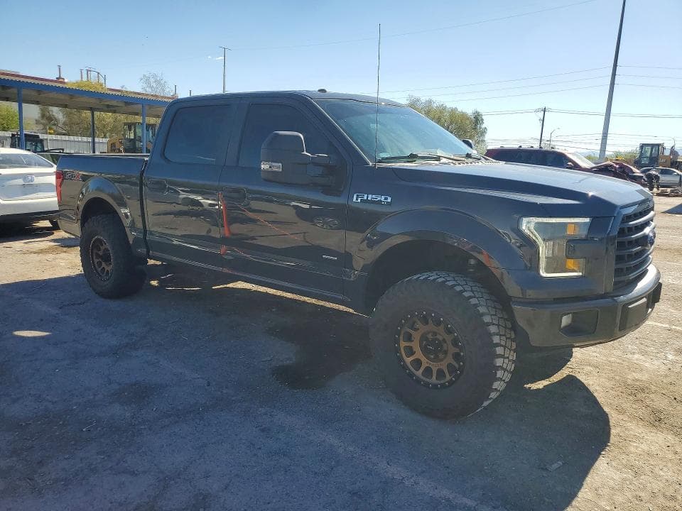2017 FORD F150 SUPERCREW 4