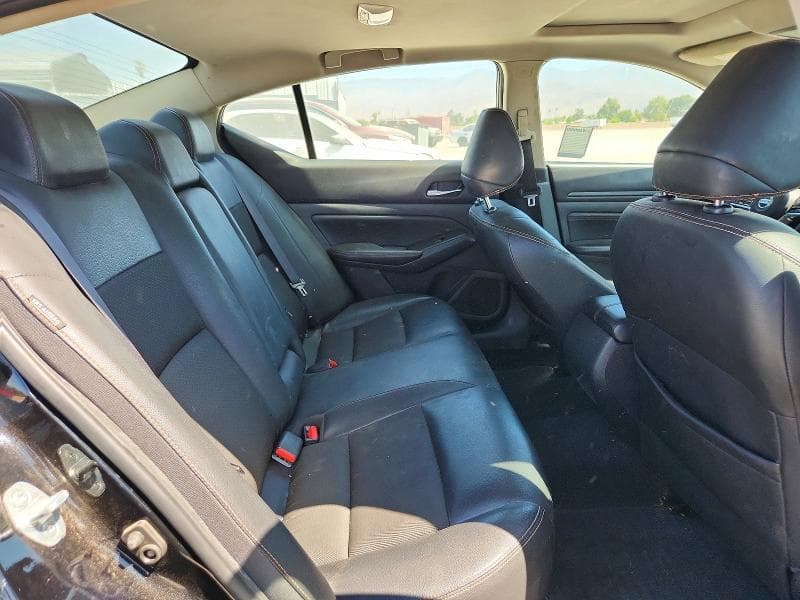 2020 NISSAN ALTIMA SR 10