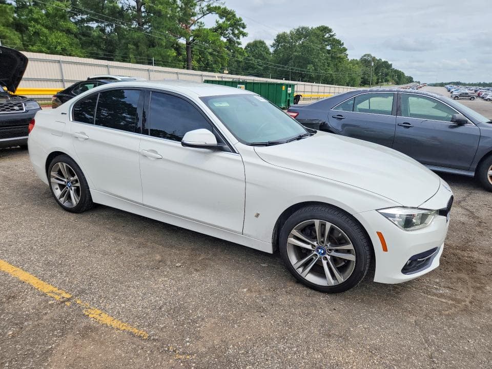 2018 BMW 330E 4