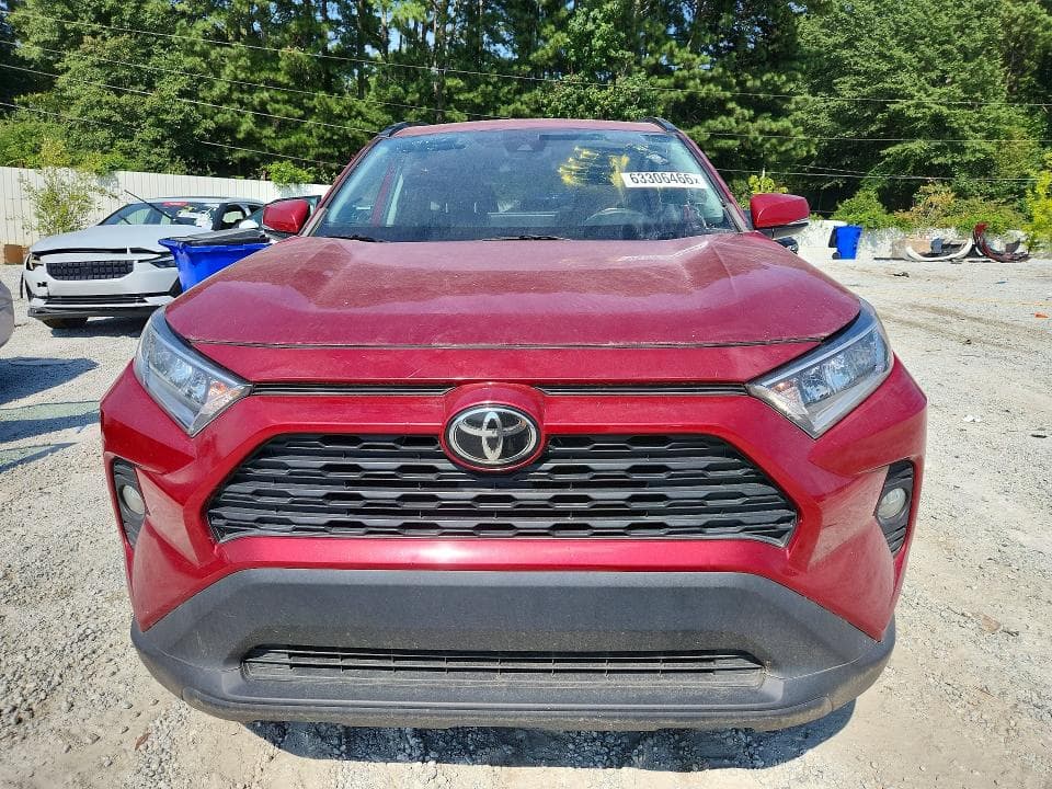 2019 TOYOTA RAV4 XLE 5