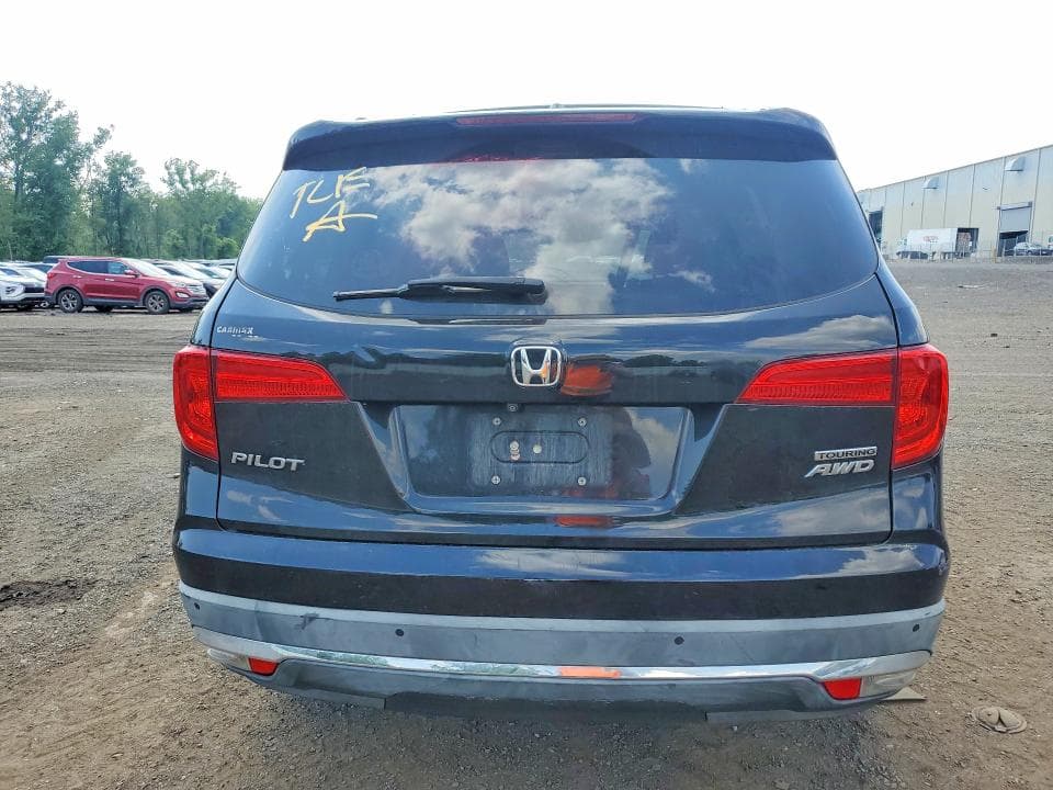 2017 HONDA PILOT TOURING 6