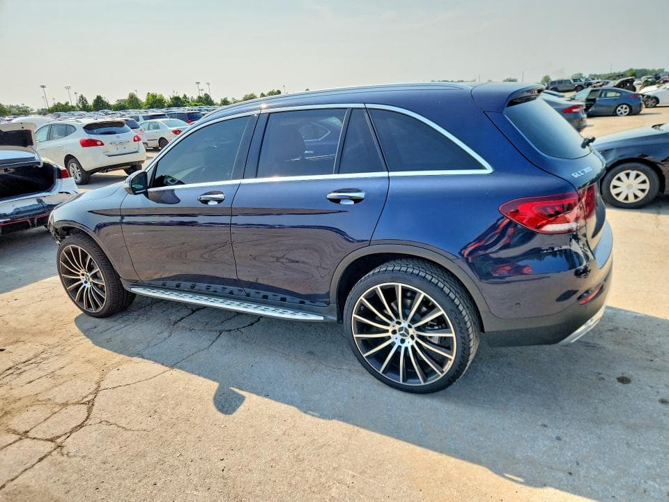 2020 MERCEDES-BENZ GLC 300 4MATIC 2
