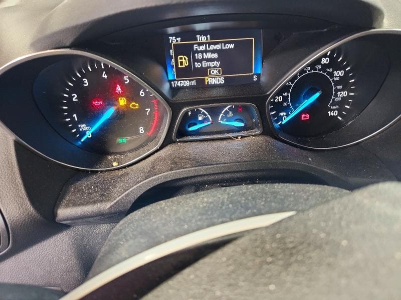 2018 FORD ESCAPE SE 9