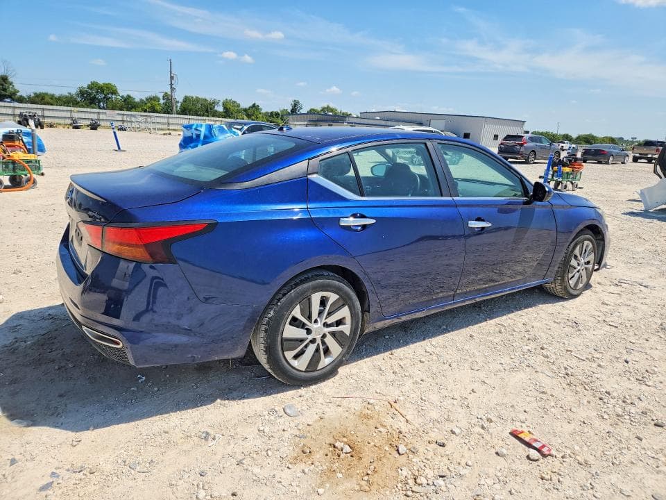 2019 NISSAN ALTIMA S 3
