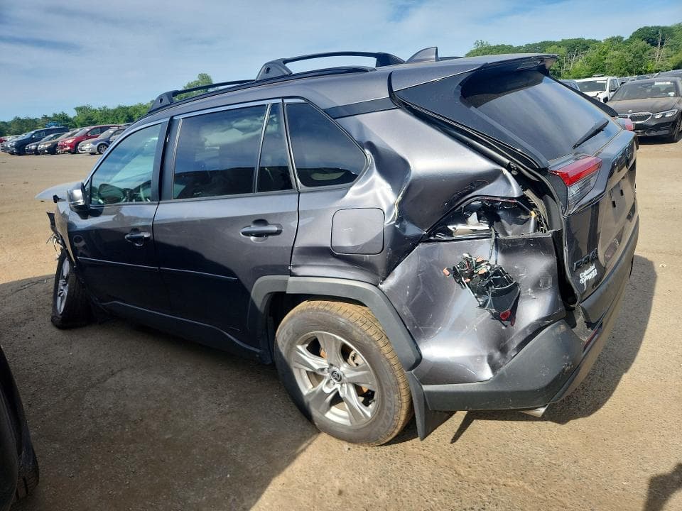 2025 TOYOTA RAV4 HYBRID XLE 2