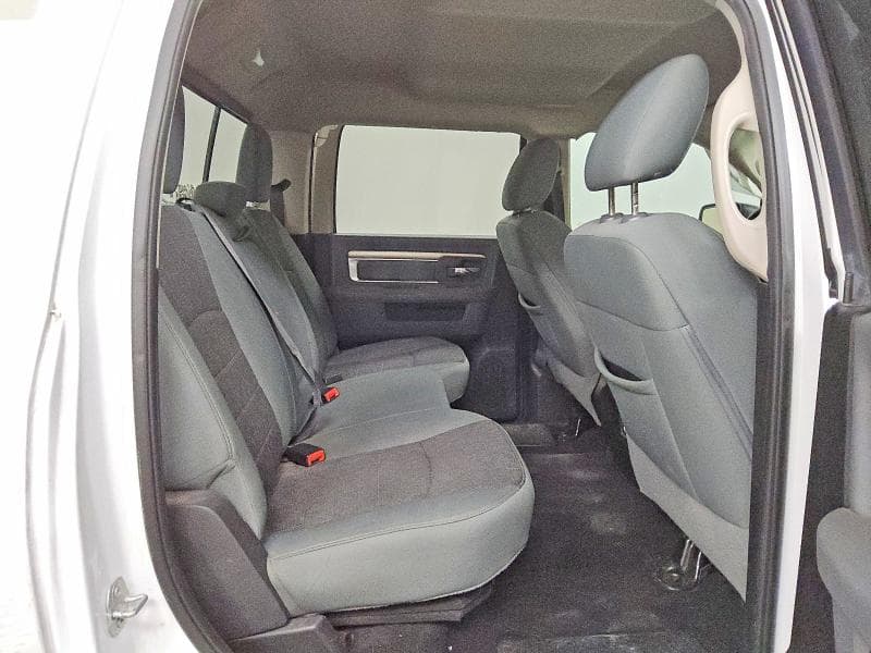 2019 RAM 1500 CLASSIC SLT 10
