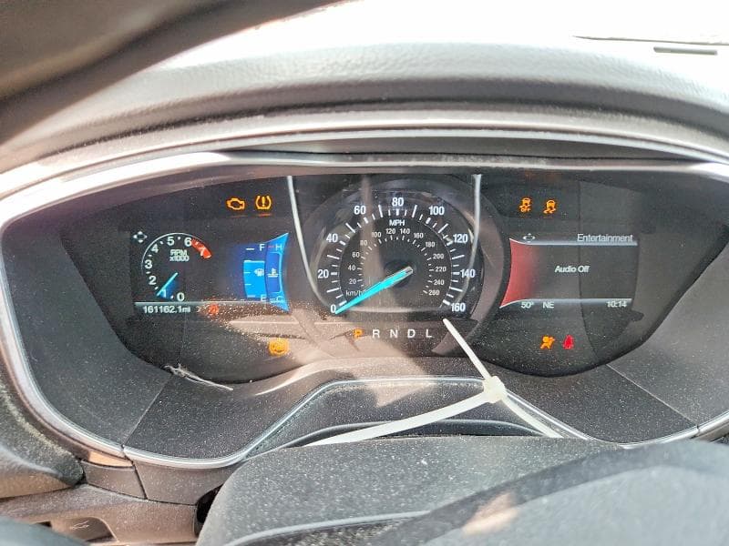 2017 FORD FUSION SE 9