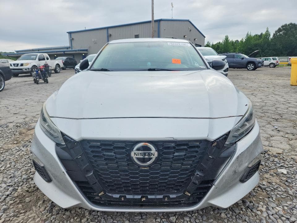 2019 NISSAN ALTIMA SR 5