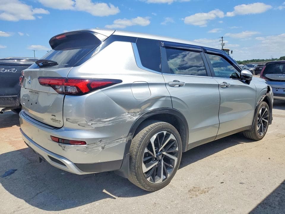 2024 MITSUBISHI OUTLANDER SE 3