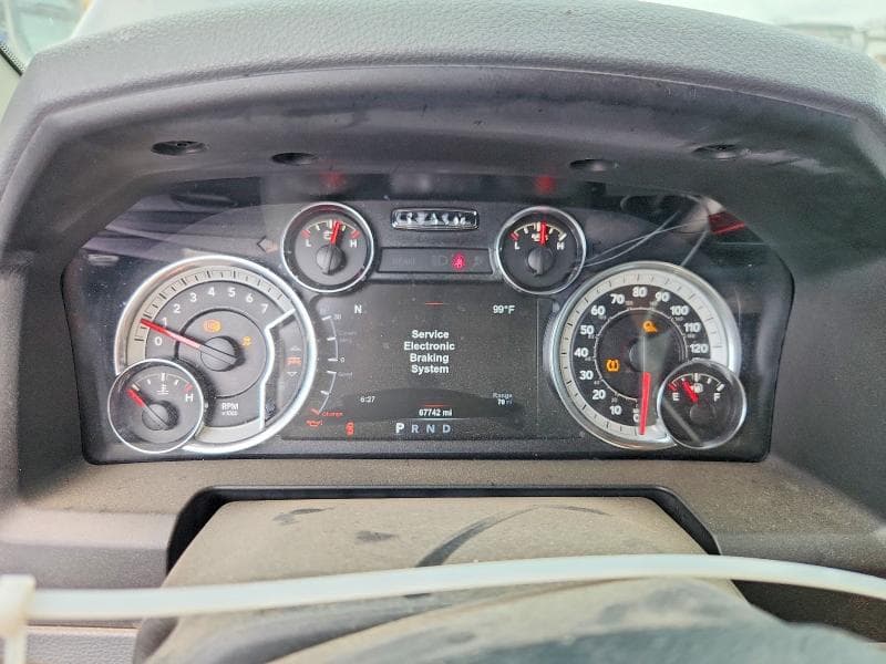2018 RAM 1500 SLT 9