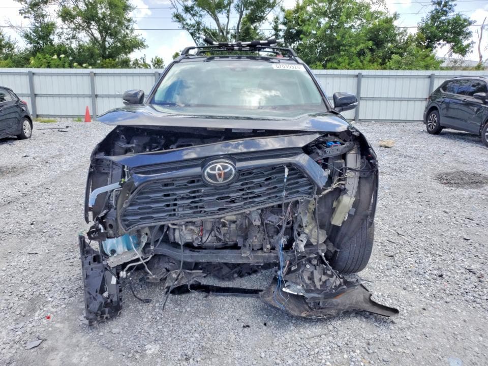 2021 TOYOTA RAV4 XLE PREMIUM 5