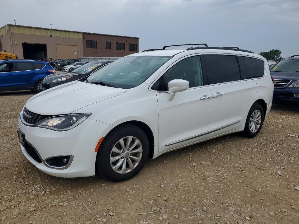 2017 CHRYSLER PACIFICA TOURING L - 1