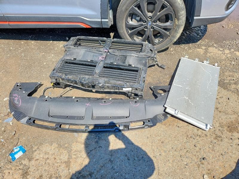2025 FORD ESCAPE ST LINE SELECT 12