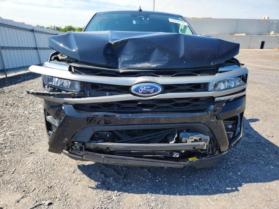 2024 FORD EXPEDITION XLT 5